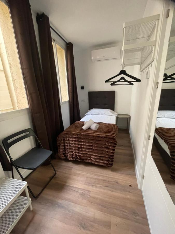 Hostal Arenal マドリード エクステリア 写真